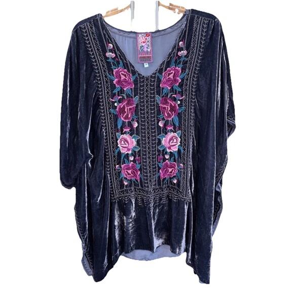 Johnny Was Tilda Tunic Top Velvet Gray Floral Embroidered Poncho Boho M V Neck - Picture 1 of 11
